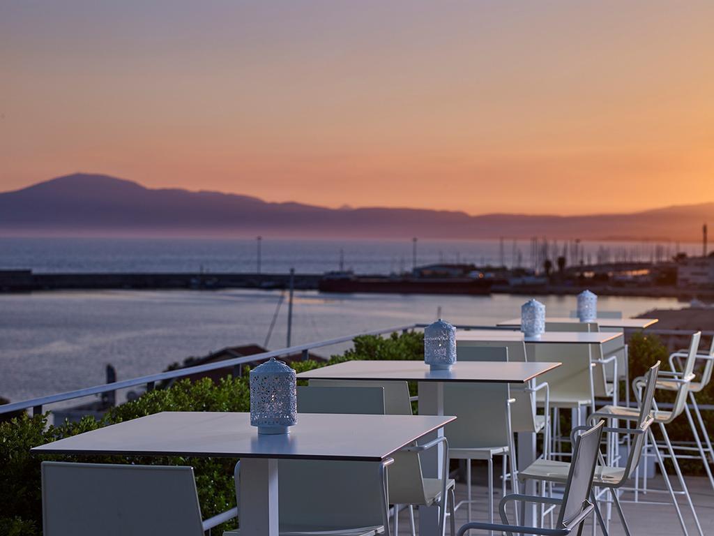 Pharae Palace Kalamata Luaran gambar